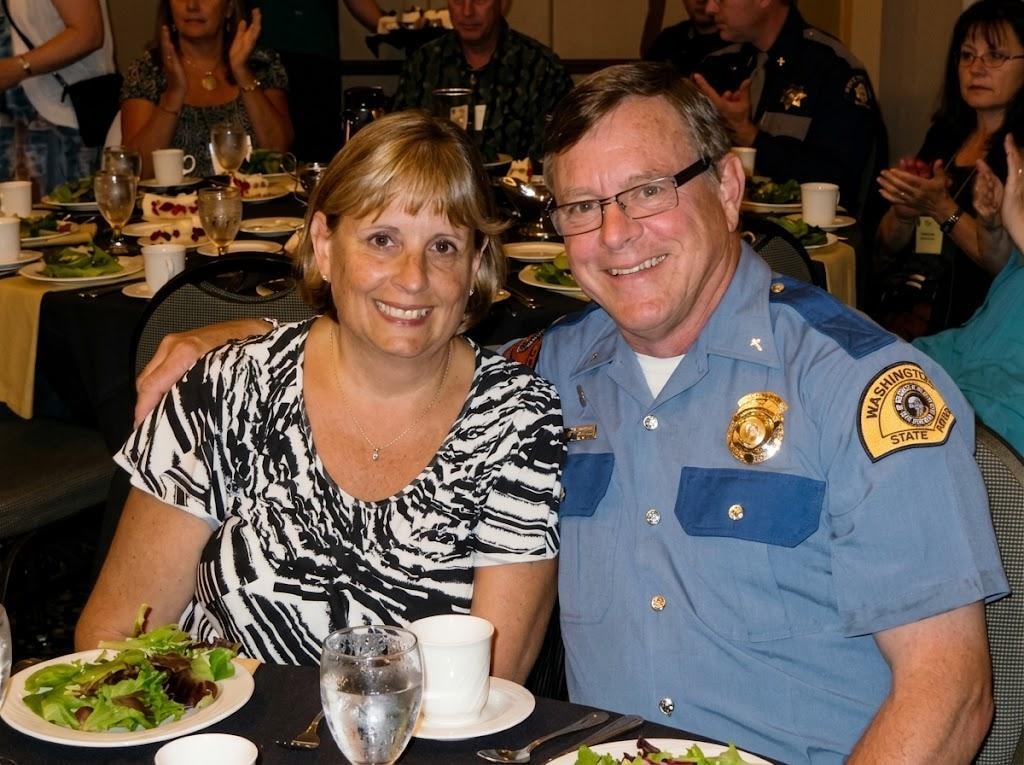 Mike and Sue Neil at a Washington State Patrol banquet